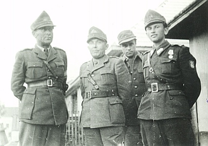 Teodor Breharu & world war II soldiers
